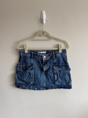 ZARA cargo mini skirt in blue denim